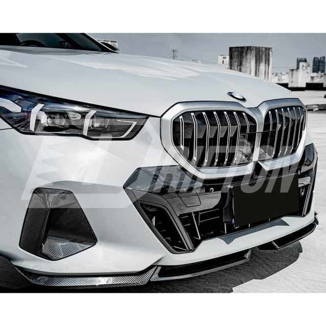 OEM Style Dry Carbon Fiber Front Bumper Side Air Vents For BMW 5 Series G60 2024-On