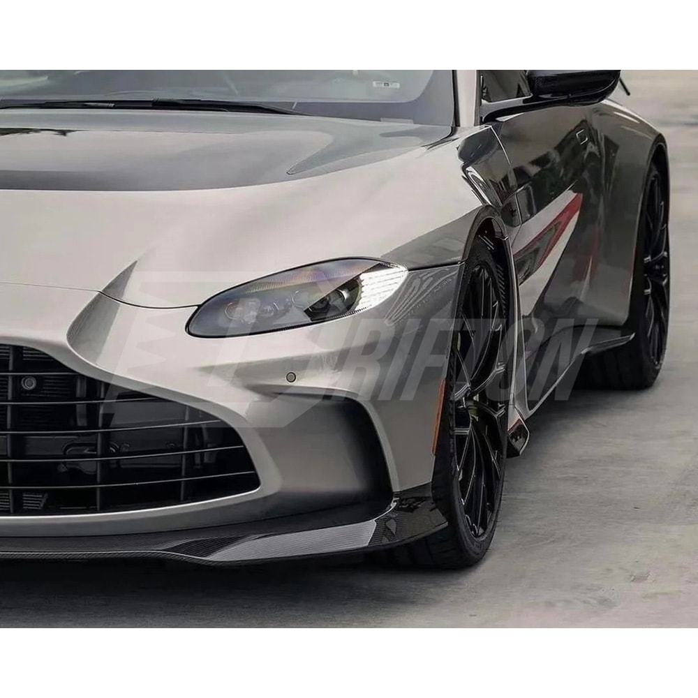 New V12 Vantage Style Dry Carbon Fiber Body Kit For Aston Martin V8 Vantage 2018-2023