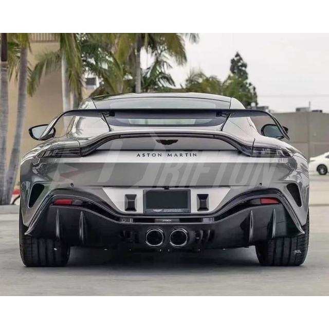 New V12 Vantage Style Dry Carbon Fiber Body Kit For Aston Martin V8 Vantage 2018-2023
