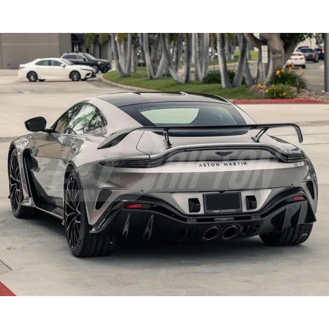 New V12 Vantage Style Dry Carbon Fiber Body Kit For Aston Martin V8 Vantage 2018-2023