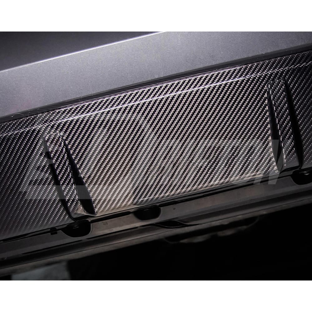 MP Style Dry Carbon Fiber Rear Diffuser For BMW X6 G06 2019-ON