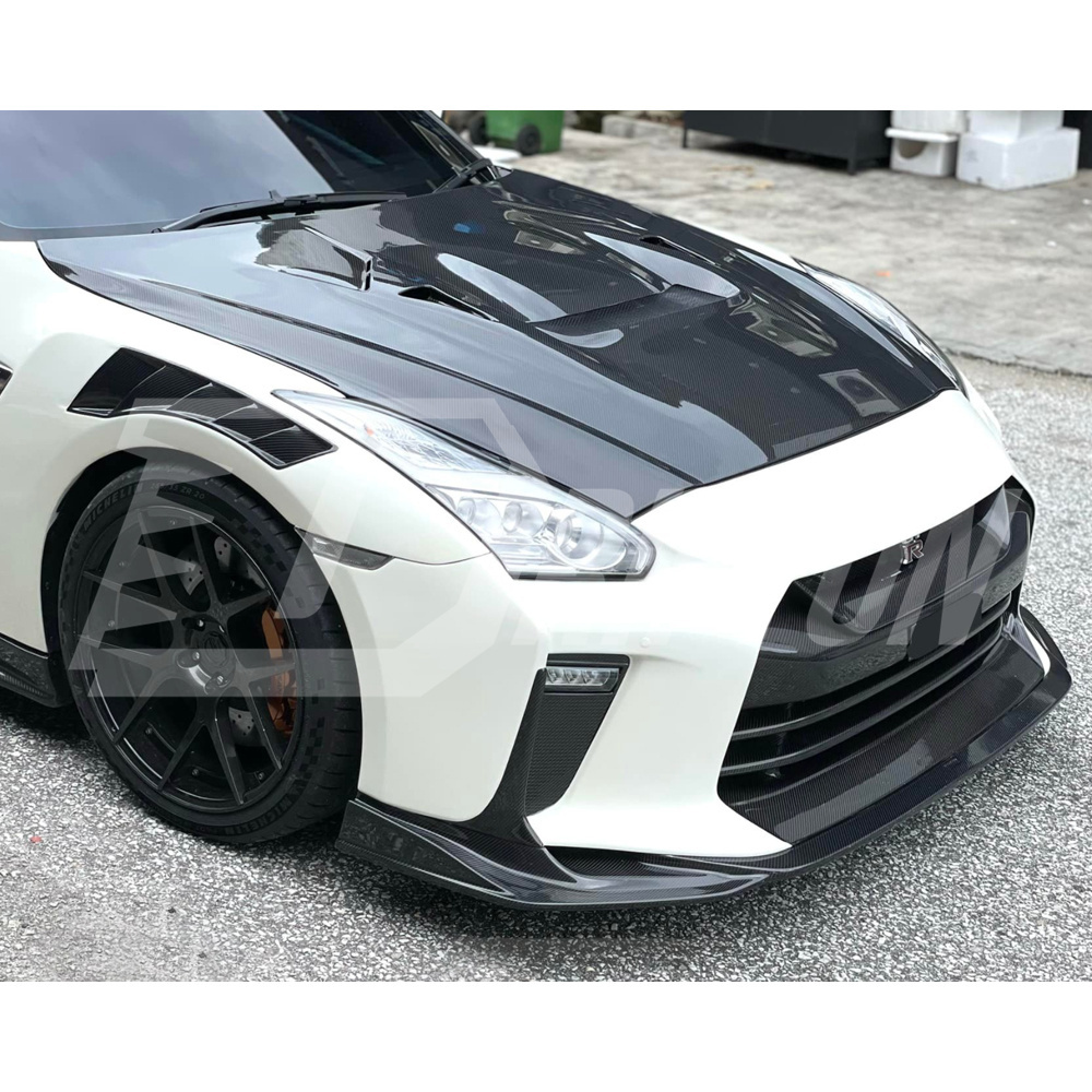 Varis MY17 Style Carbon Fiber Cooling Hood For Nissan R35 GTR 2017-2026