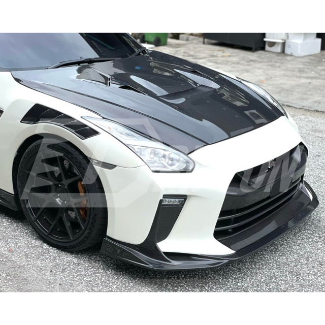 Varis MY17 Style Carbon Fiber Cooling Hood For Nissan R35 GTR 2017-2026