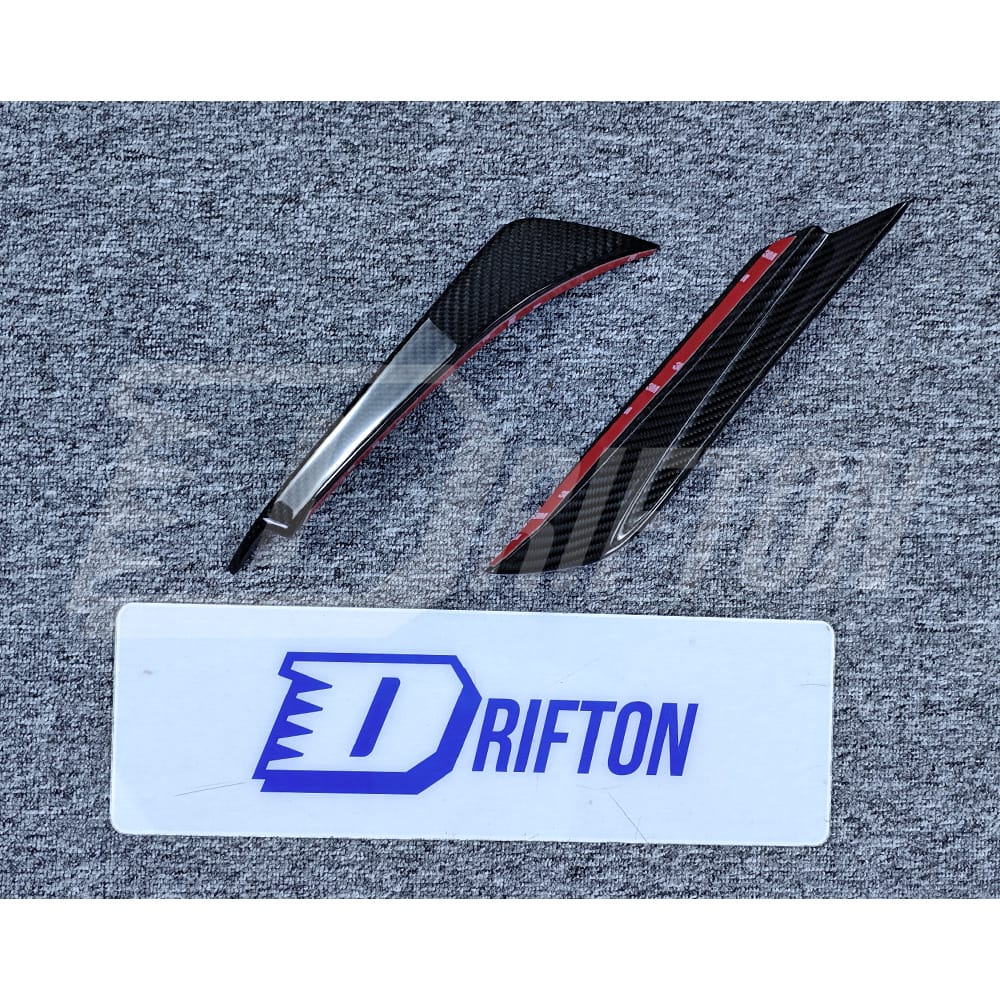 Aria Style Dry Carbon Fiber Front Bumper Canards For Maserati MC20