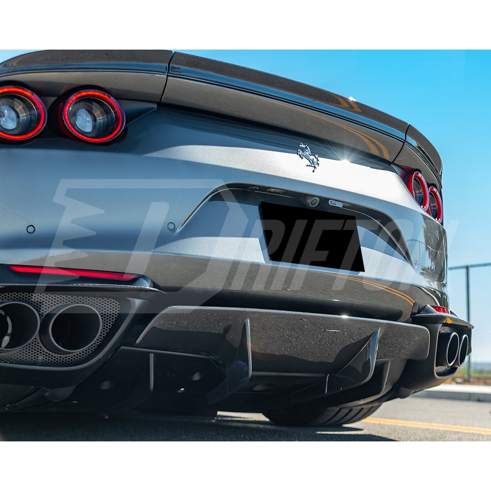 Novitec Style Dry Carbon Fiber Rear Trunk Spoiler Wing For Ferrari 812 Superfast GTS 2017-2023