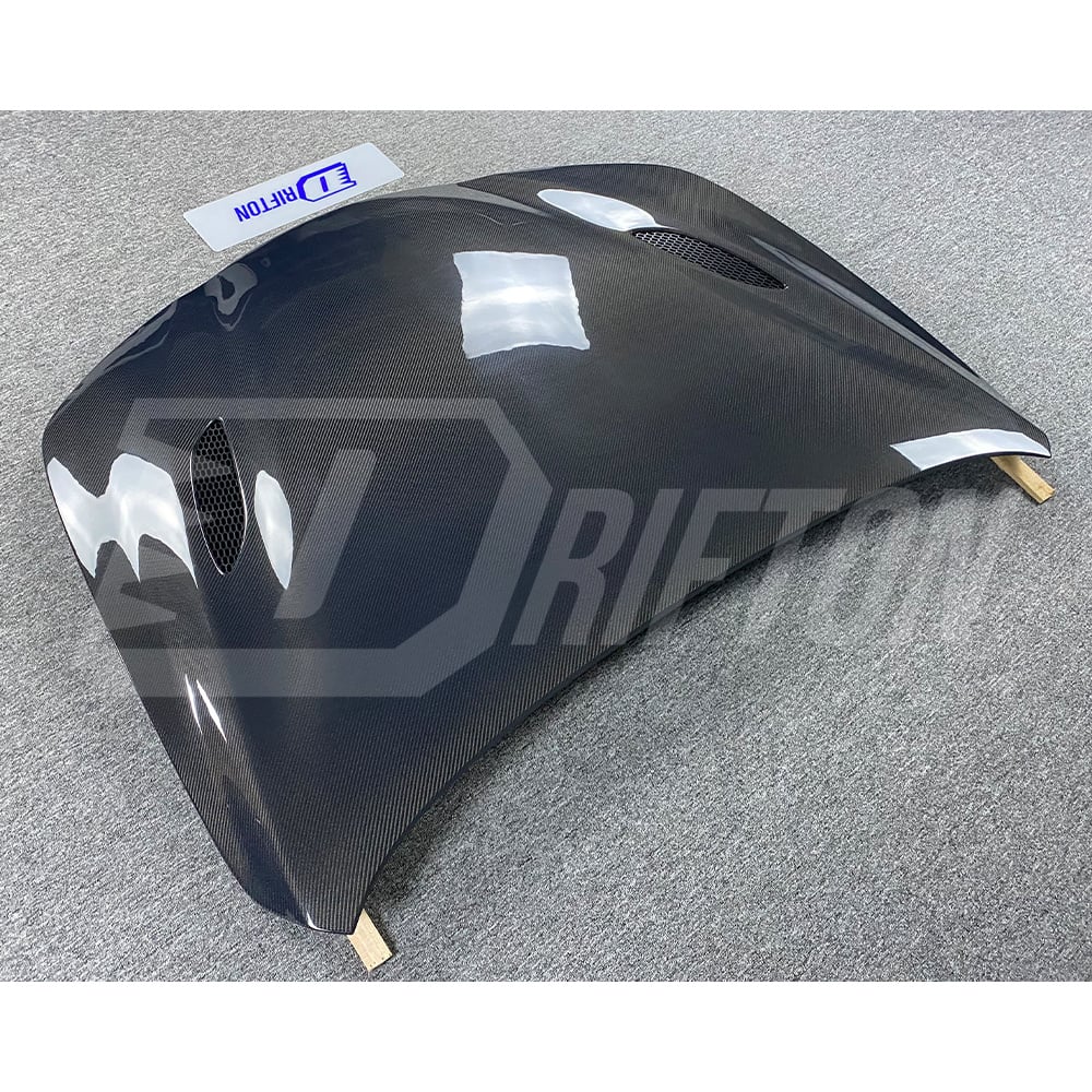 Quadrifoglio Style Carbon Fiber Hood For Alfa Romeo Quadrifoglio Giulia 2016-2023
