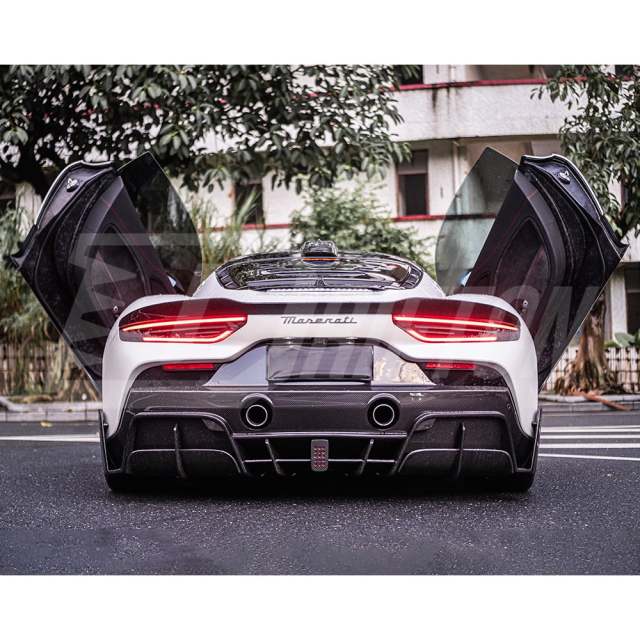 Mansory Style Dry Carbon Fiber Rear Spoiler Trunk Wing For Maserati MC20