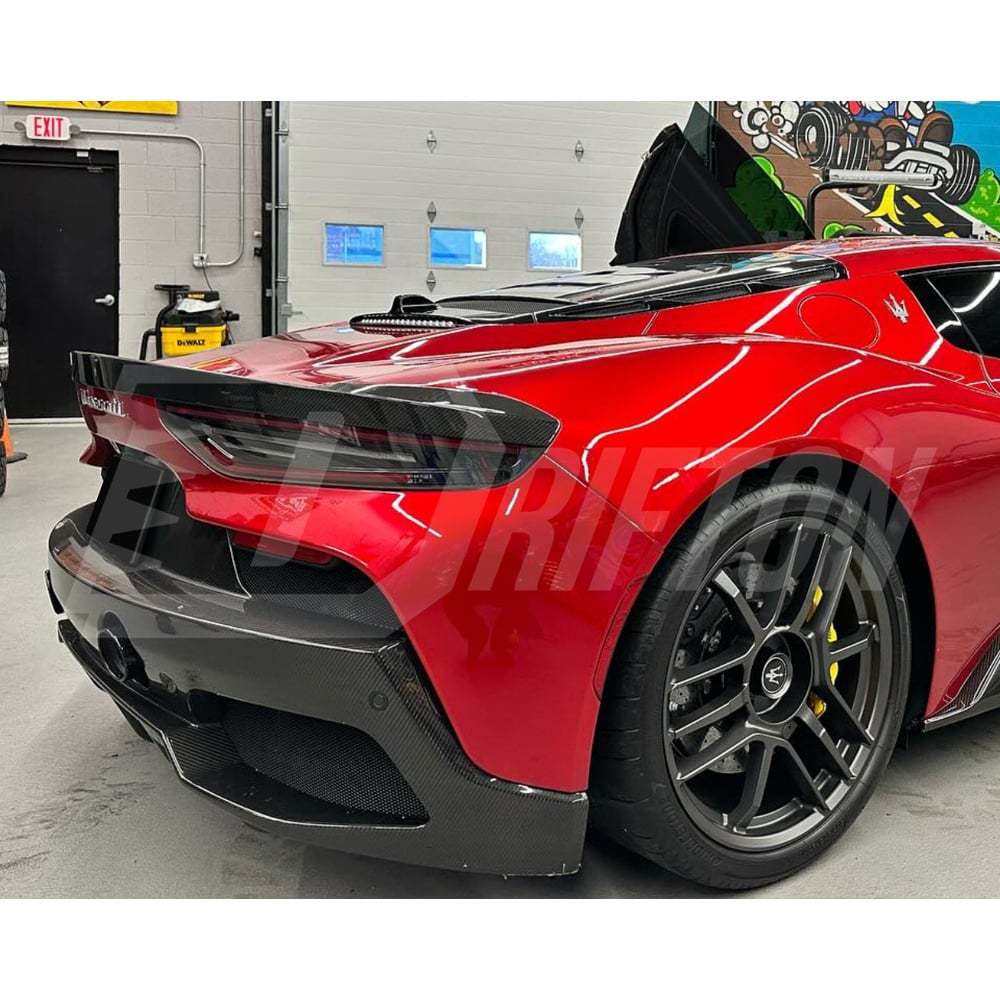 Novitec Style Dry Carbon Fiber Rear Spoiler Wing For Maserati MC20