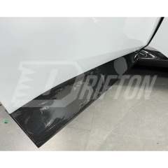 OEM Style Dry Carbon Fiber Side Skirts For Ferrari Purosangue FUV