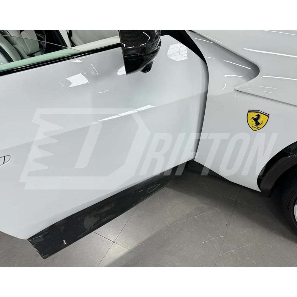 OEM Style Dry Carbon Fiber Side Skirts For Ferrari Purosangue FUV