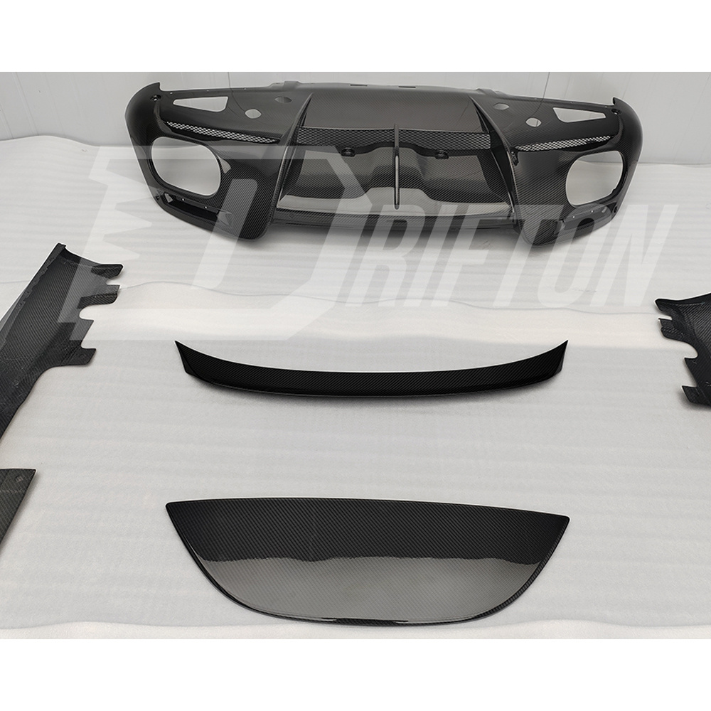 Novitec Style Dry Carbon Fiber Rear Diffuser For Ferrari Roma 2020-2025