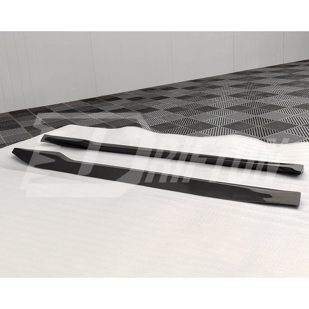 MIW Style Dry Carbon Fiber Side Skirt For Porsche 911 992 Carrera S 2019-2023