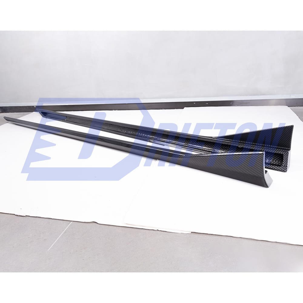 MP Style Dry Carbon Fiber Side Skirt For BMW G90 M5 2025-On