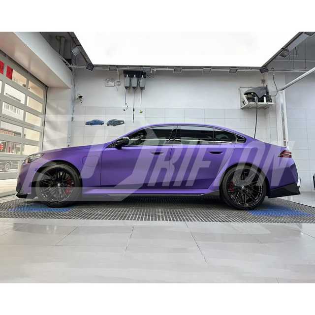 MP Style Dry Carbon Fiber Side Skirt For BMW G90 M5 2025-On
