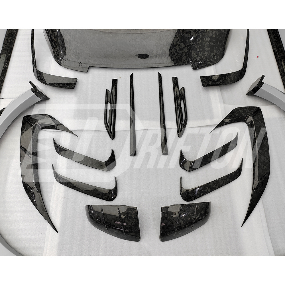 Mansory Style Dry Carbon Fiber D Pillar Rear Vents Trims For Bentley Bentayga 2020-2024