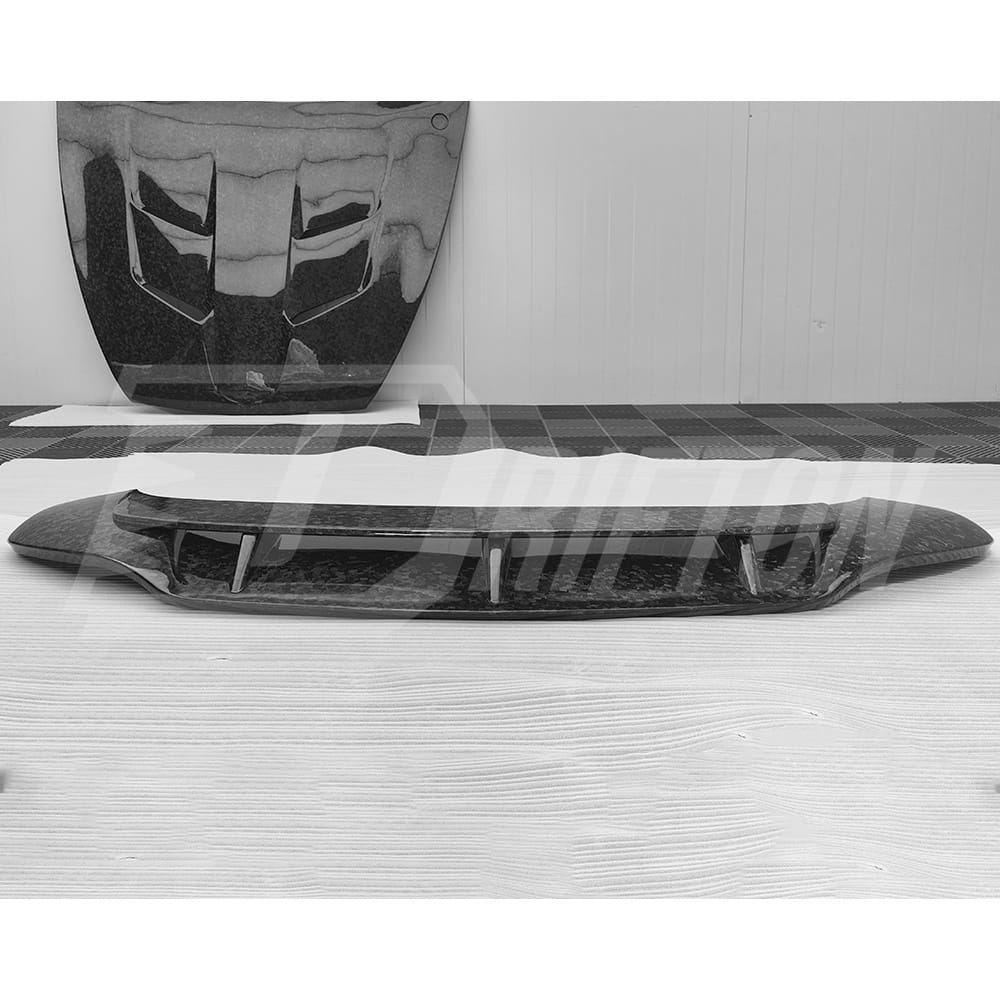 S Style Dry Carbon Fiber Front Lip For Bentley Bentayga 2020-2024