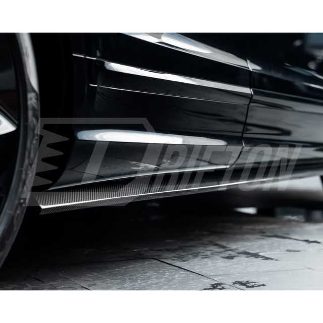 S Style Dry Carbon Fiber Side Skirt For Bentley Bentayga 2020-2026