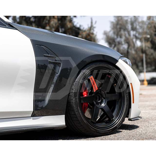 Vented V2 Style Carbon Fiber Fenders For BMW 3 Series G20 2019-2025