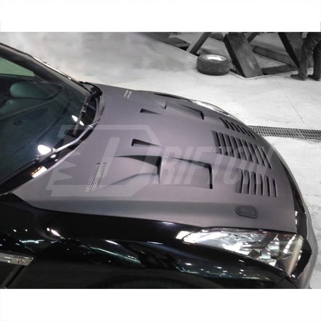 GT2 Style Carbon Fiber Hood For Nissan R35 GTR 2008-2016
