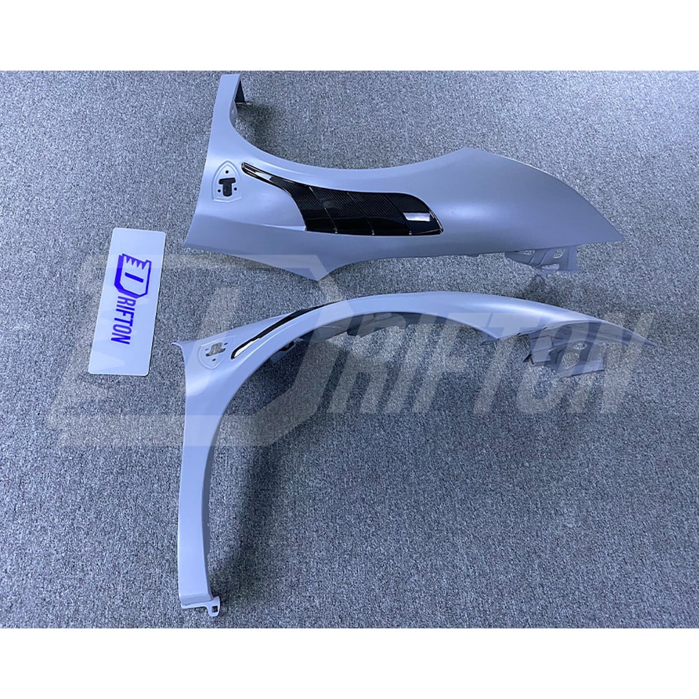 Novitec Style Dry Carbon Fiber with Portion Primer Fender For Ferrari SF90