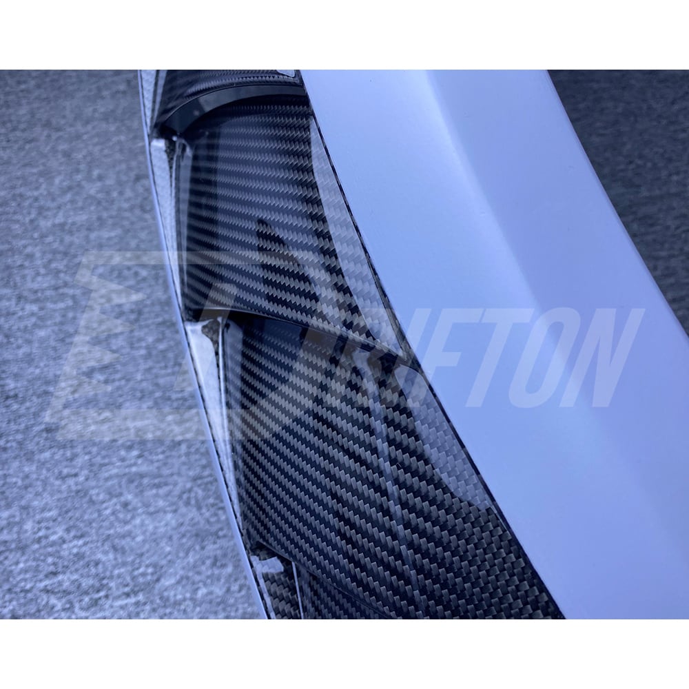 Novitec Style Dry Carbon Fiber with Portion Primer Fender For Ferrari SF90