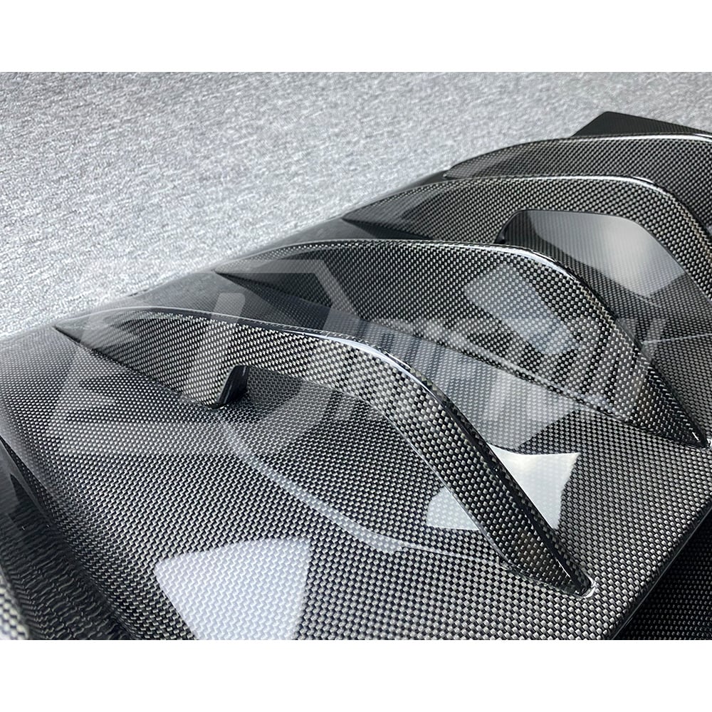 OEM Style Dry Carbon Fiber Rear Diffuser For Ferrari SF90