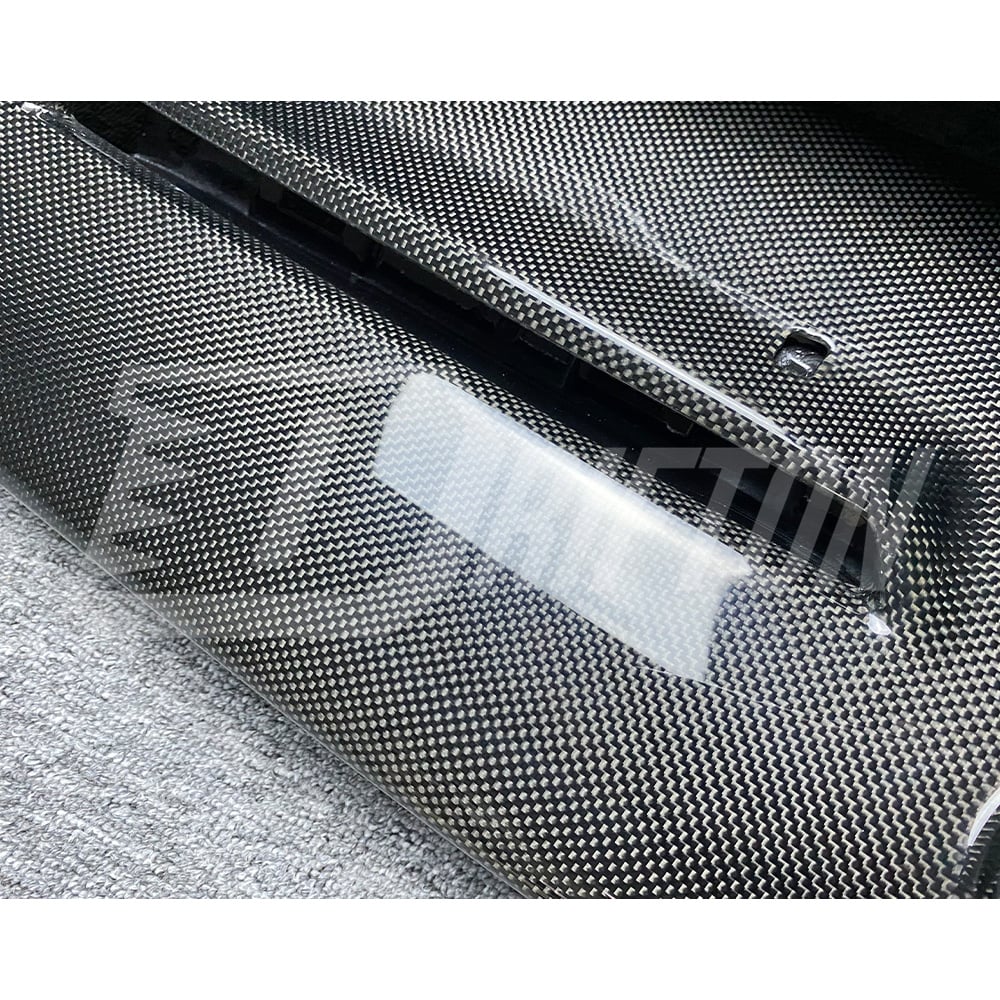 OEM Style Dry Carbon Fiber Rear Diffuser For Ferrari SF90
