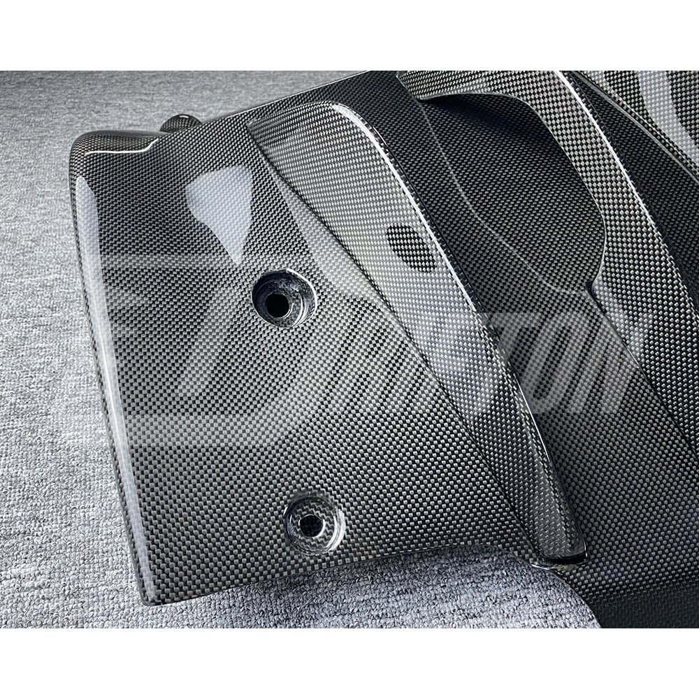 OEM Style Dry Carbon Fiber Rear Diffuser For Ferrari SF90