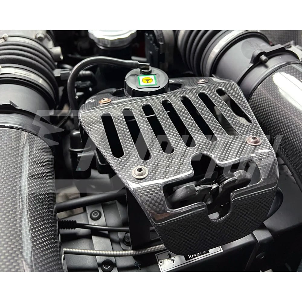 Dry Carbon Fiber Engine Bay Lock Cover For Ferrari 458 Italia Spider 2009-2015