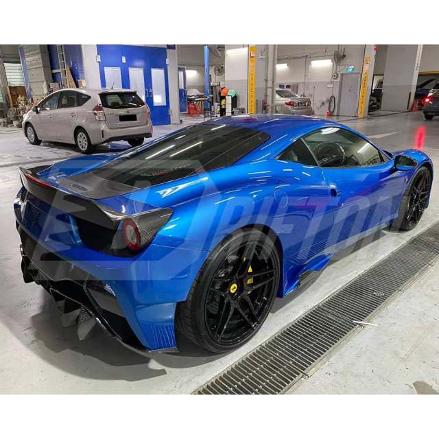 Vorsteiner Style Half Carbon Fiber Rear Bumper With Exhaust Tips For Ferrari 458 Italia & Spider 2009-2015