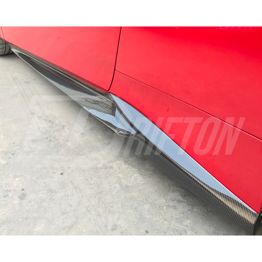 Novitec Style Dry Carbon Fiber Side Skirt For Ferrari 488 GTB Spider 2015-2018