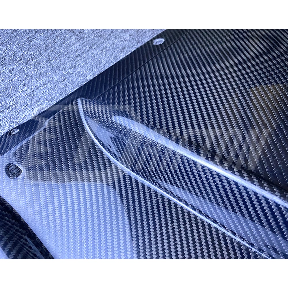OEM Style Carbon Fiber Rear Diffuser For Alfa Romeo Giulia Quadrifoglio 2016-2023