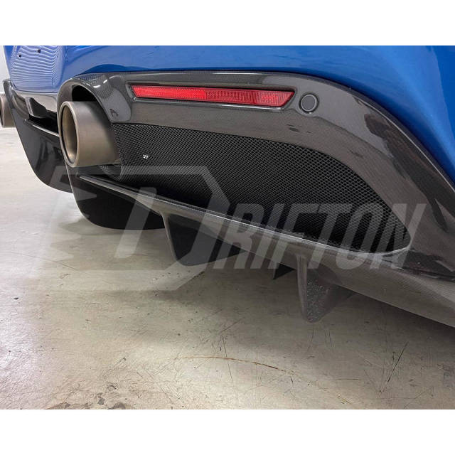 OEM Style Dry Carbon Fiber Rear Diffuser For Ferrari F8 Tributo Spider 2019-2022
