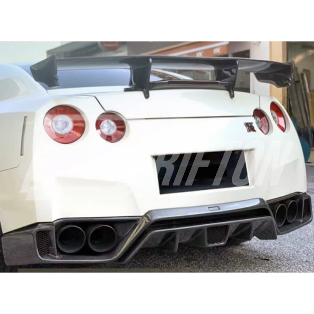 Tommy Kaira Style Carbon Fiber Rear Diffuser For Nissan R35 GTR 2012-2016