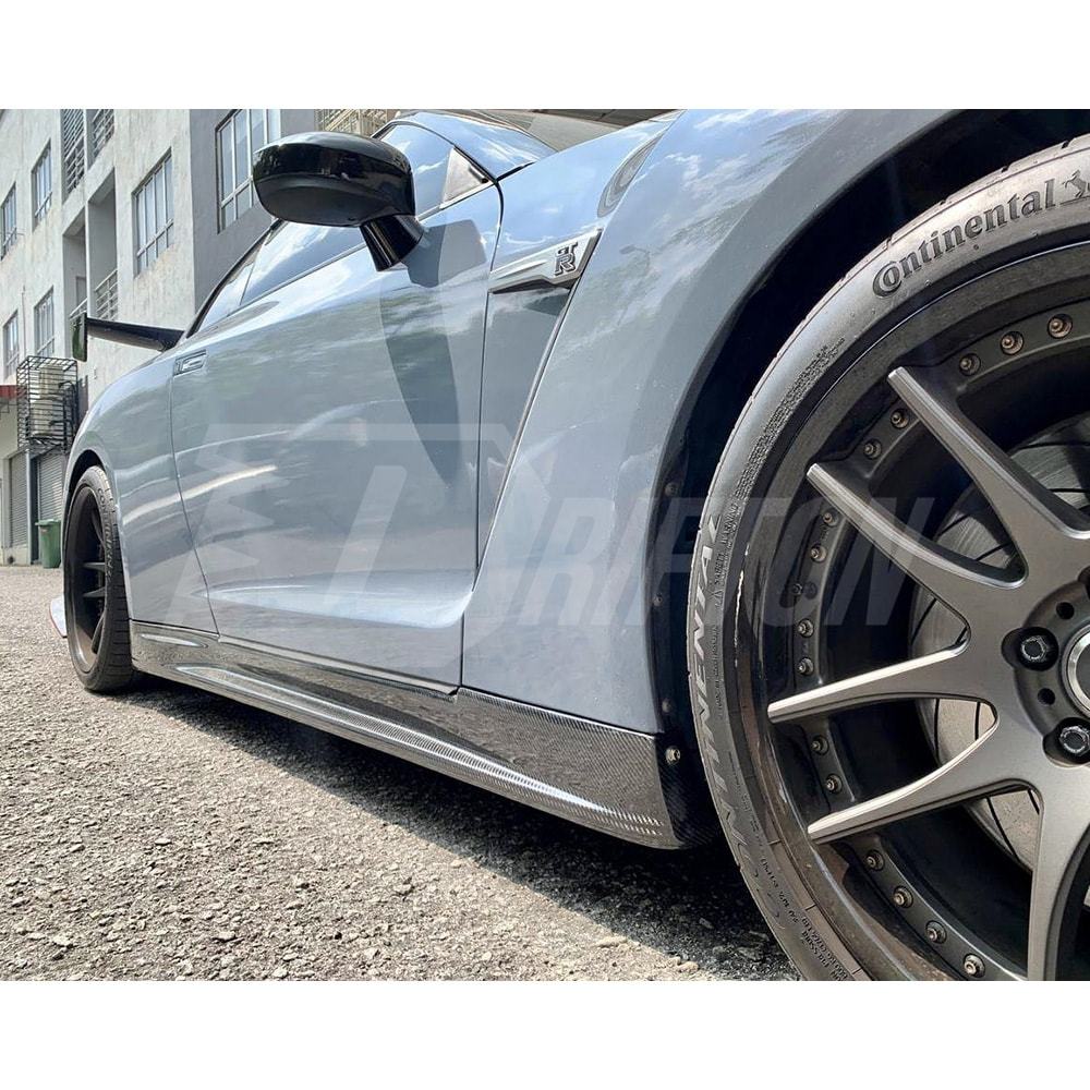 Nismo Style Carbon Fiber Side Skirt For Nissan R35 GTR 2008-2026