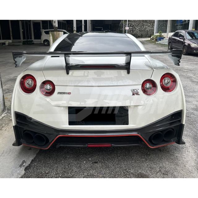 Nismo Style Partial Carbon Fiber Rear Bumper For Nissan R35 GTR 2008-2023
