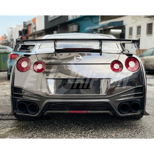 Nismo Style Partial Carbon Fiber Rear Bumper For Nissan R35 GTR 2008-2023