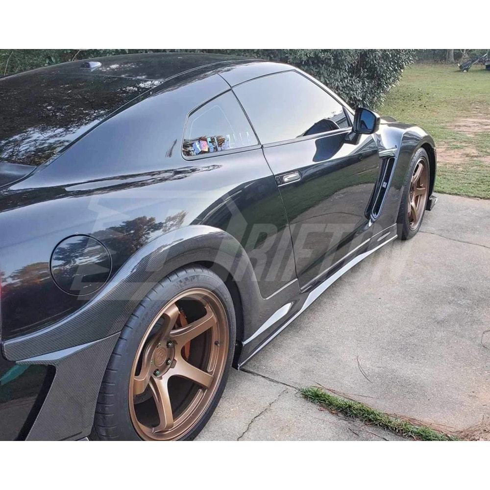 Top Secret Style Carbon Fiber Side Skirt For Nissan R35 GTR 2008-2026