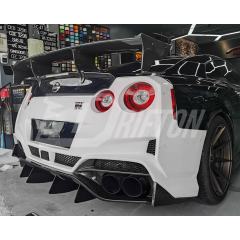 Varis MY19 Style Glass Fiber Rear Bumper With Carbon Fiber Rear Diffuser For Nissan R35 GTR 2008-2023
