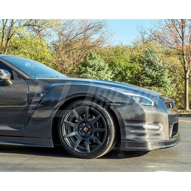 OEM Style Carbon Fiber Fender For Nissan R35 GTR 2008-2026