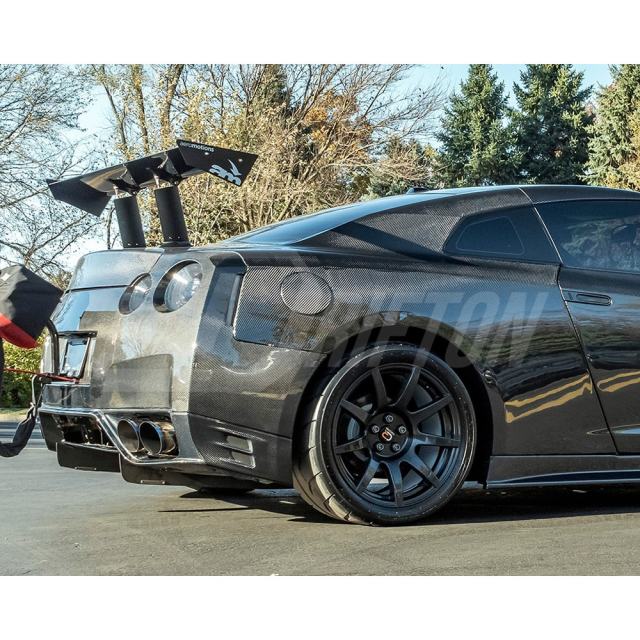 OEM Style Carbon Fiber Rear Fender For Nissan R35 GTR 2008-2026