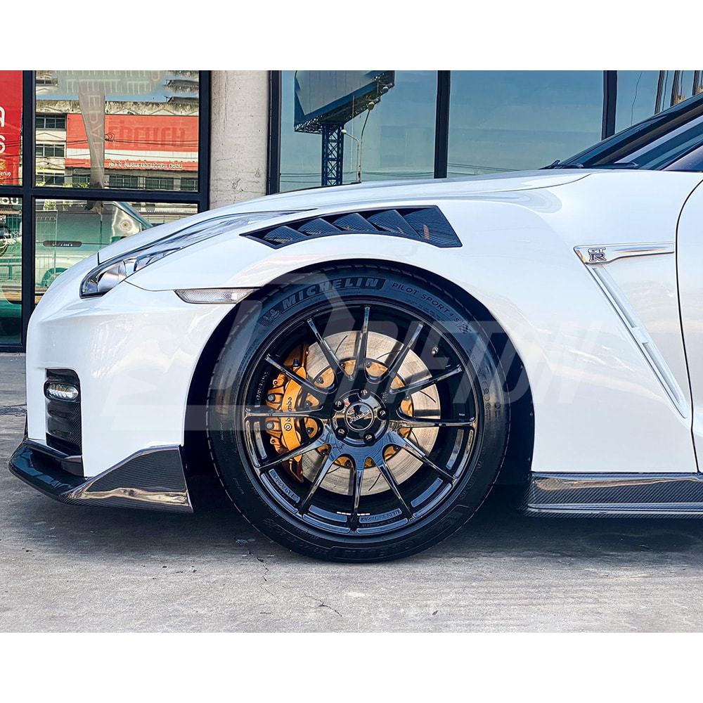 Upgrade MY2020 Nismo Style Partial Carbon Fiber Body Kit With Headlight And Tail Light For Nissan R35 GTR 2008-2023