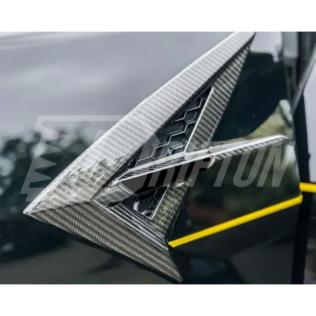 Mansory Style Dry Carbon Fiber Fender Trims Cover For Lamborghini URUS