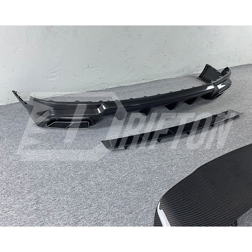 Mansory Style Dry Carbon Fiber Body Kit For Maserati Levante 2016-2018