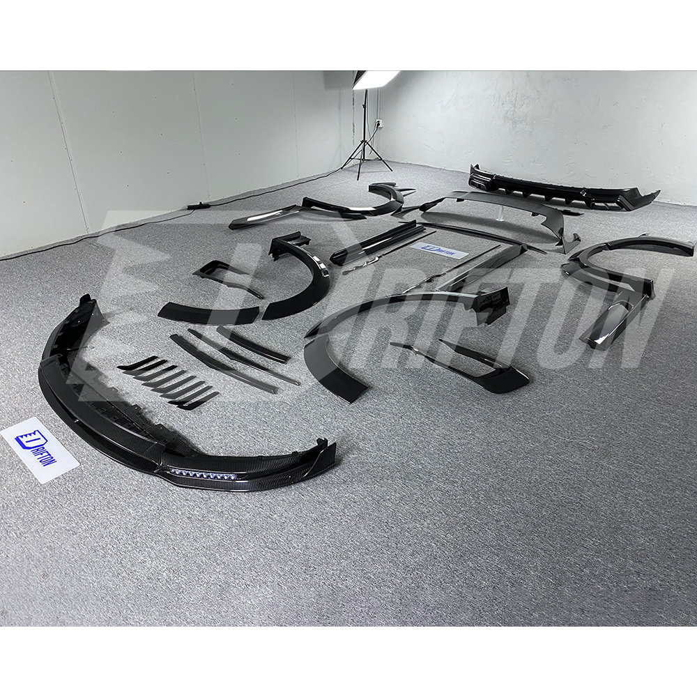 Mansory Style Dry Carbon Fiber Waistline Fender Trims For Maserati Levante 2016-2018