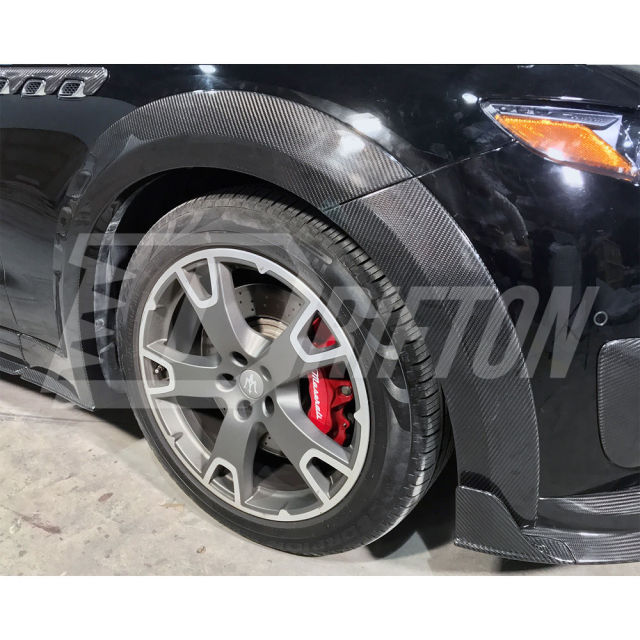 Mansory Style Dry Carbon Fiber Side Skirt & Fender Wheels Flare Trims For Maserati Levante 2016-2018