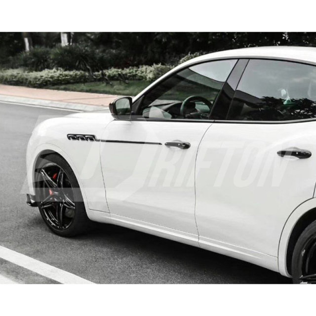 Mansory Style Dry Carbon Fiber Waistline Fender Trims For Maserati Levante 2016-2018