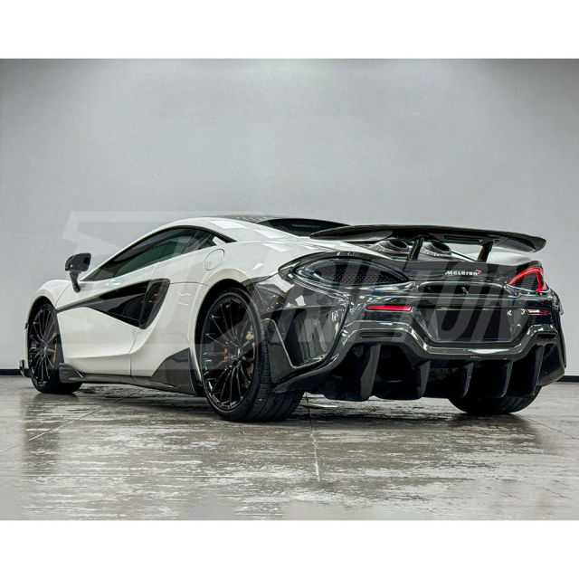 600LT Style Dry Carbon Fiber Side Skirt For Mclaren 570S 2015-2020