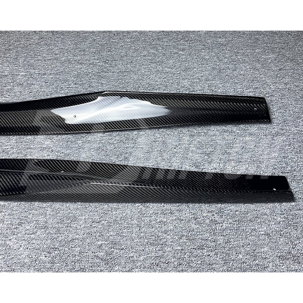 Varis MY17 Style Carbon Fiber Side Skirt Underboard For Nissan R35 GTR 2017-2026
