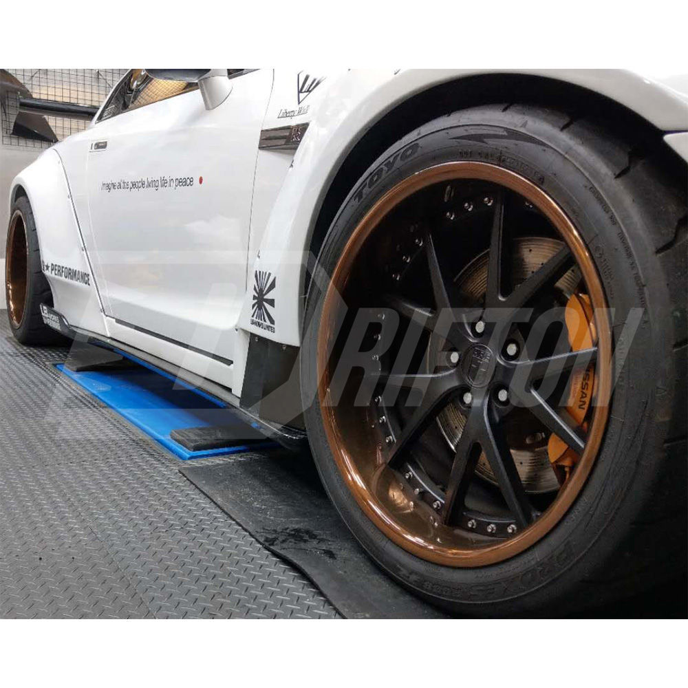 LB Performance V2 Style Partial Carbon Fiber Wide Body Kit For Nissan R35 GTR 2008-2023